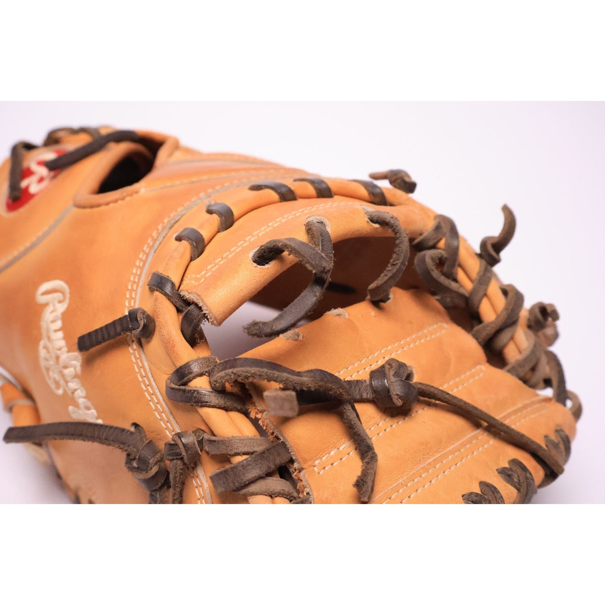 RAWLINGS HEART OF THE HIDE TRADITIONAL SERIES 33" CATCHER'S MITT RPROTCM33T READ