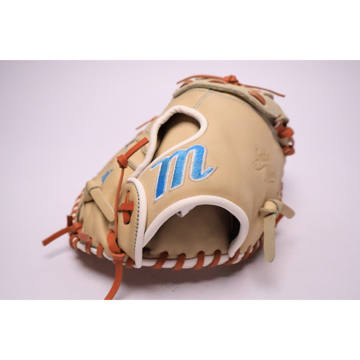 Marucci Acadia Series 33.5” Baseball Catchers Mitt Glove RHT Youth Read