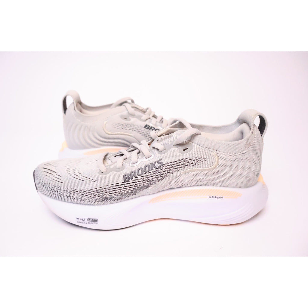 Brooks Adrenaline GTS 25 Womens Sz 6D Gray Running Shoes Sneakers Excellent #168