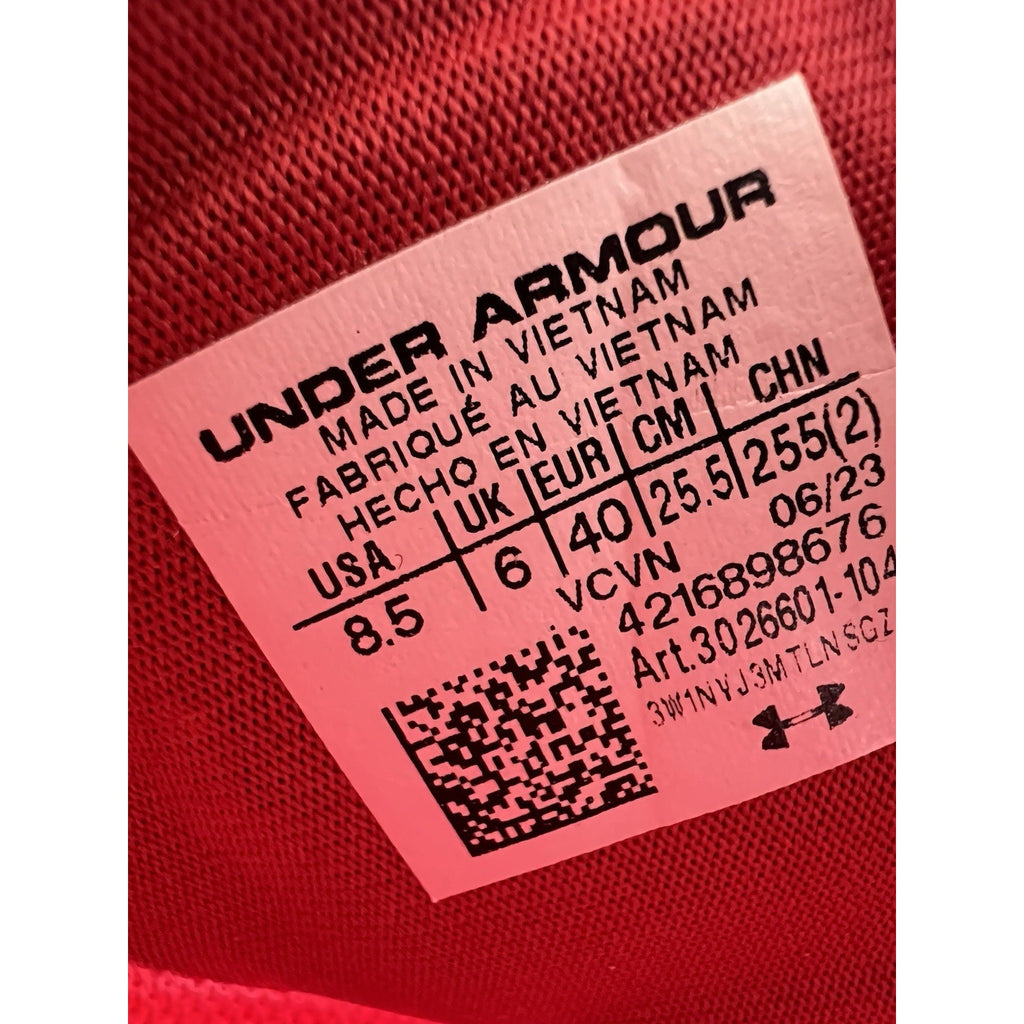 Under Armour Glyde 2 Metal Softball Cleats White Red 3026601-104 Women's 8.5 NEW
