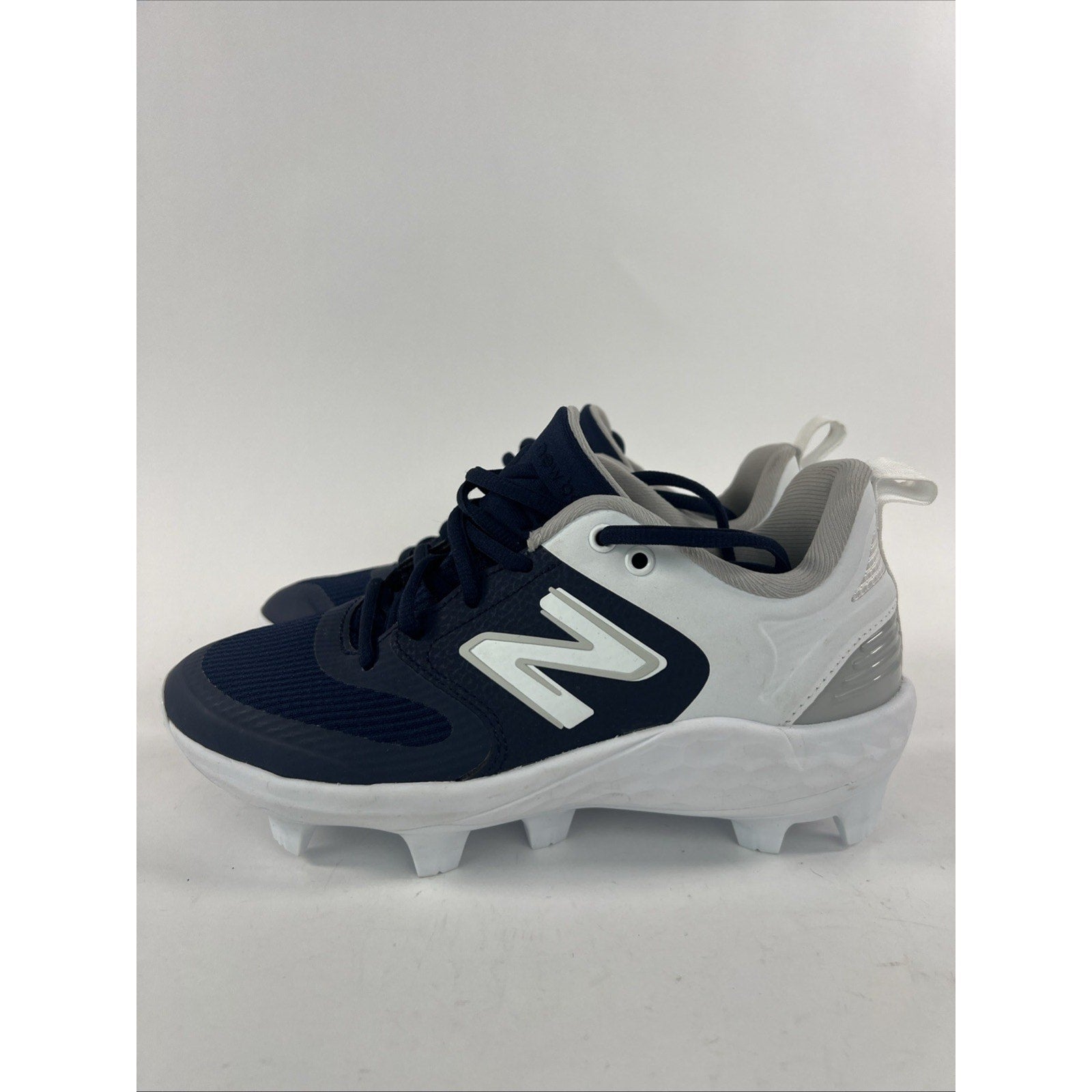 New Balance Fresh Foam Velo V3 Sz W6 / M4.5 Navy/White Cleats Molded SPVELON3