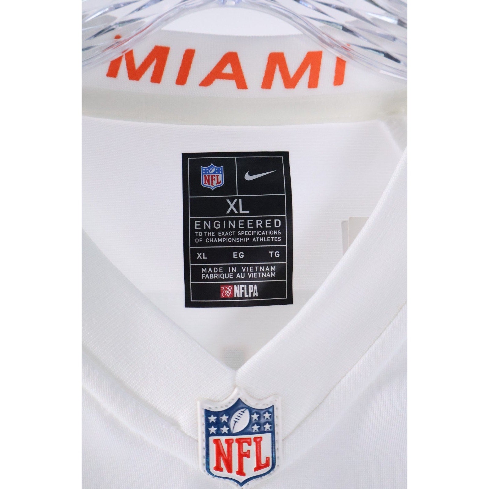 Nike Miami Dolphins Tyreek Hill White Jersey Youth XL 18/20 NFL #10 NEW Read