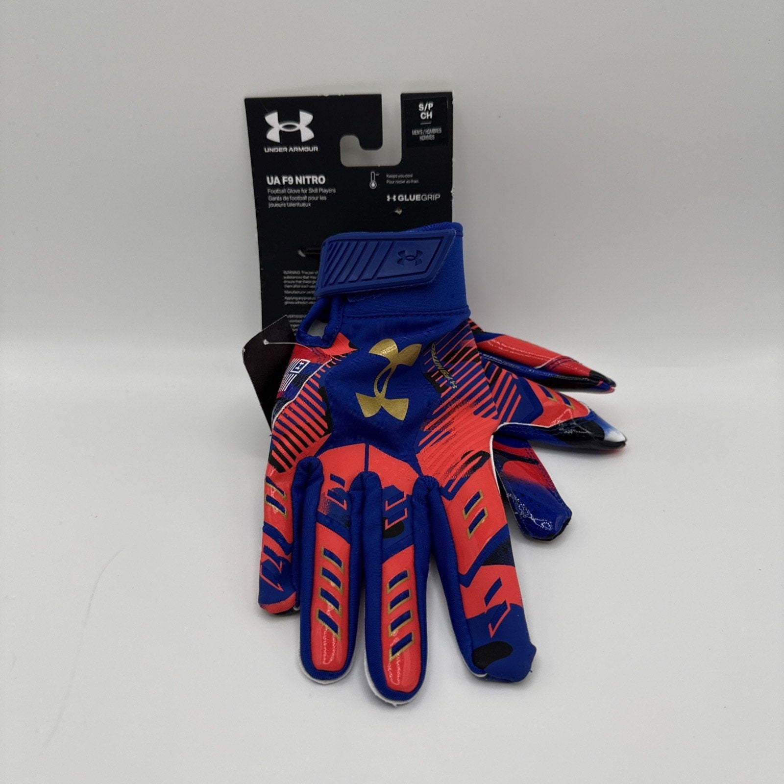 NEW Size SM Under Armour F9 Nitro Men's Football Gloves w Sticky Gluegrip.