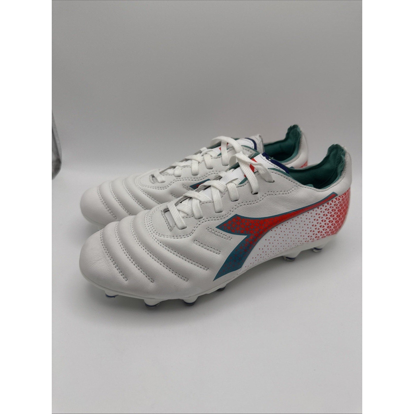 Diadora Brasil Elite GR LT W LP12 Size 8 Womens White Blue Red Soccer Cleats