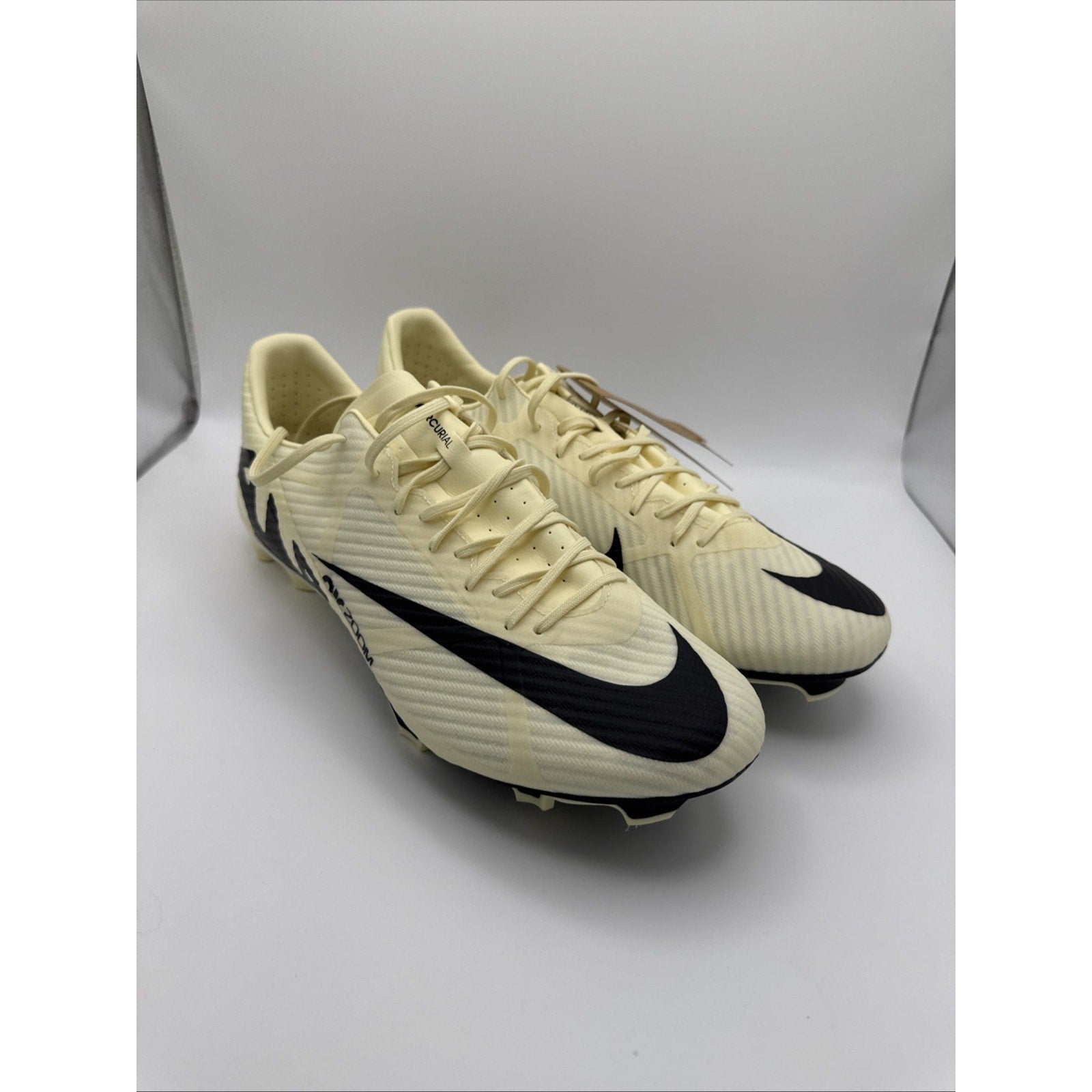 Nike Zoom Mercurial Vapor 15 Academy Mens DJ5631 Lemonade Soccer Cleat Size 5