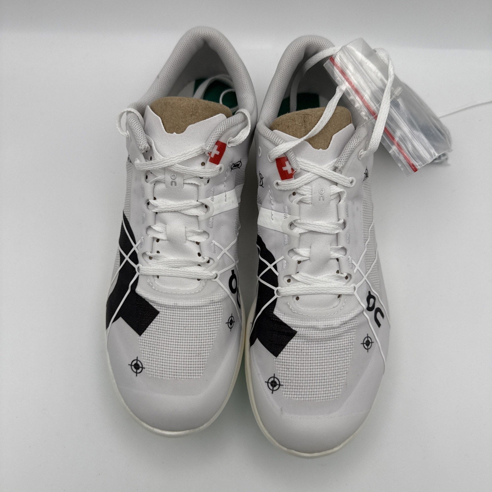 On Cloudspike 1500m Track and Field Shoes - Undyed White/Mint - Women’s Sz 7 New
