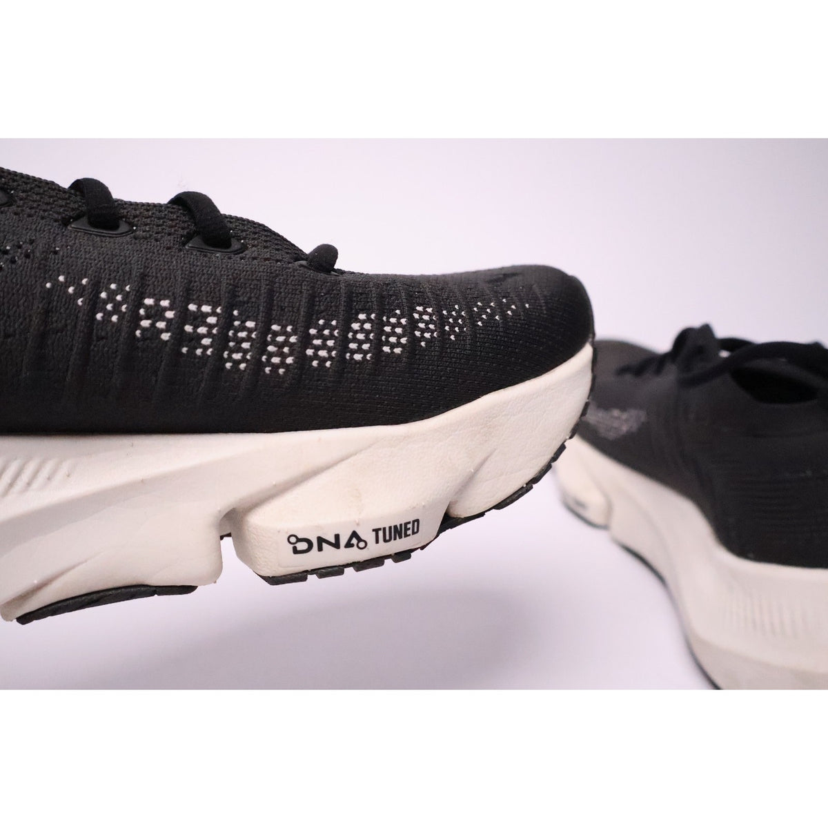 Brooks Glycerin Flex Woman’s Size 9 B Black/White 1204671B087 #213