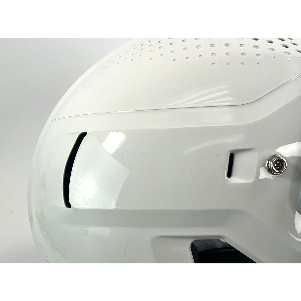 VICIS ZERO2 / Football Helmet 2025 / White / Youth Large / New With Box / READ