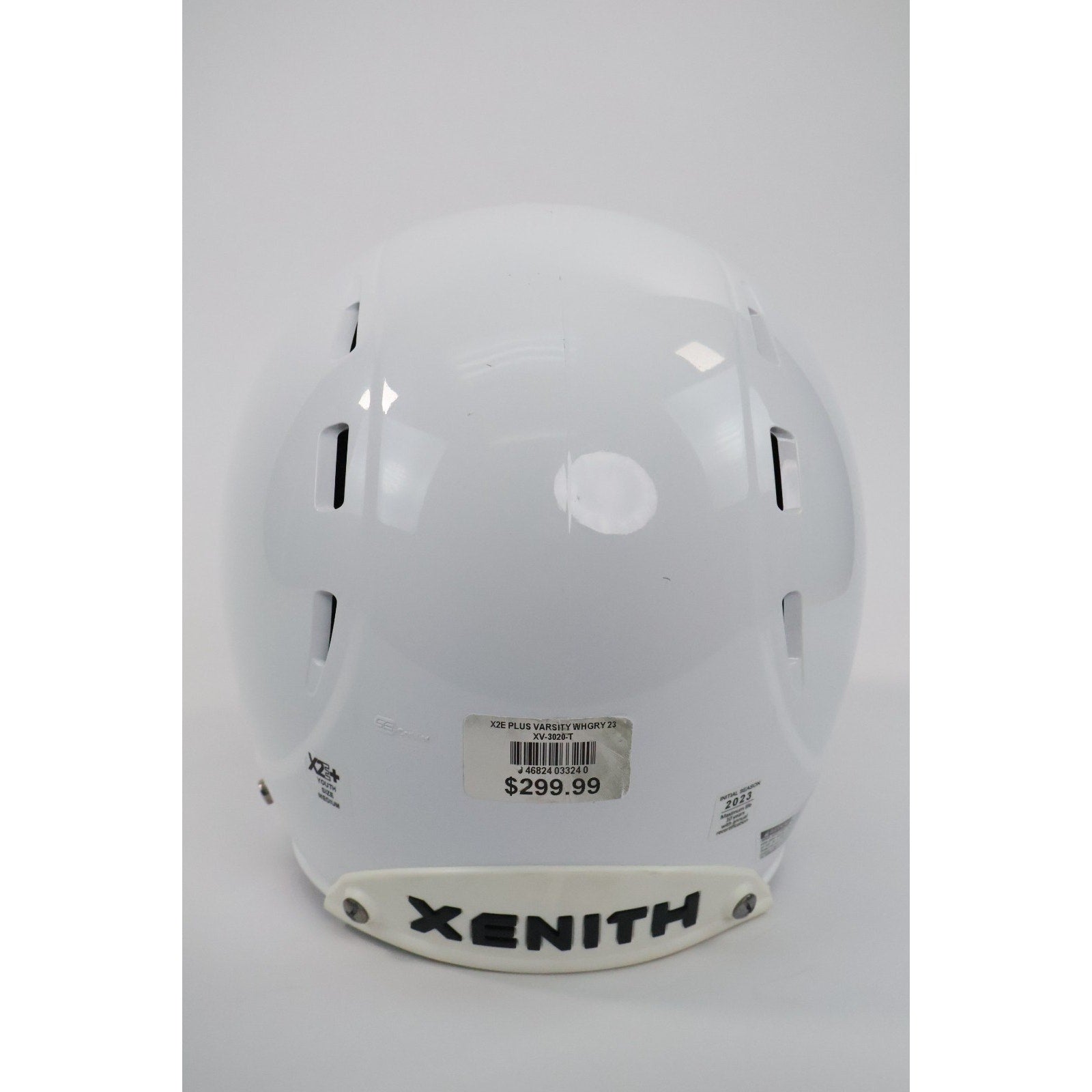 Xenith X2E+ / 2023 / Youth Football Helmet / Size Medium/ White Read INV30