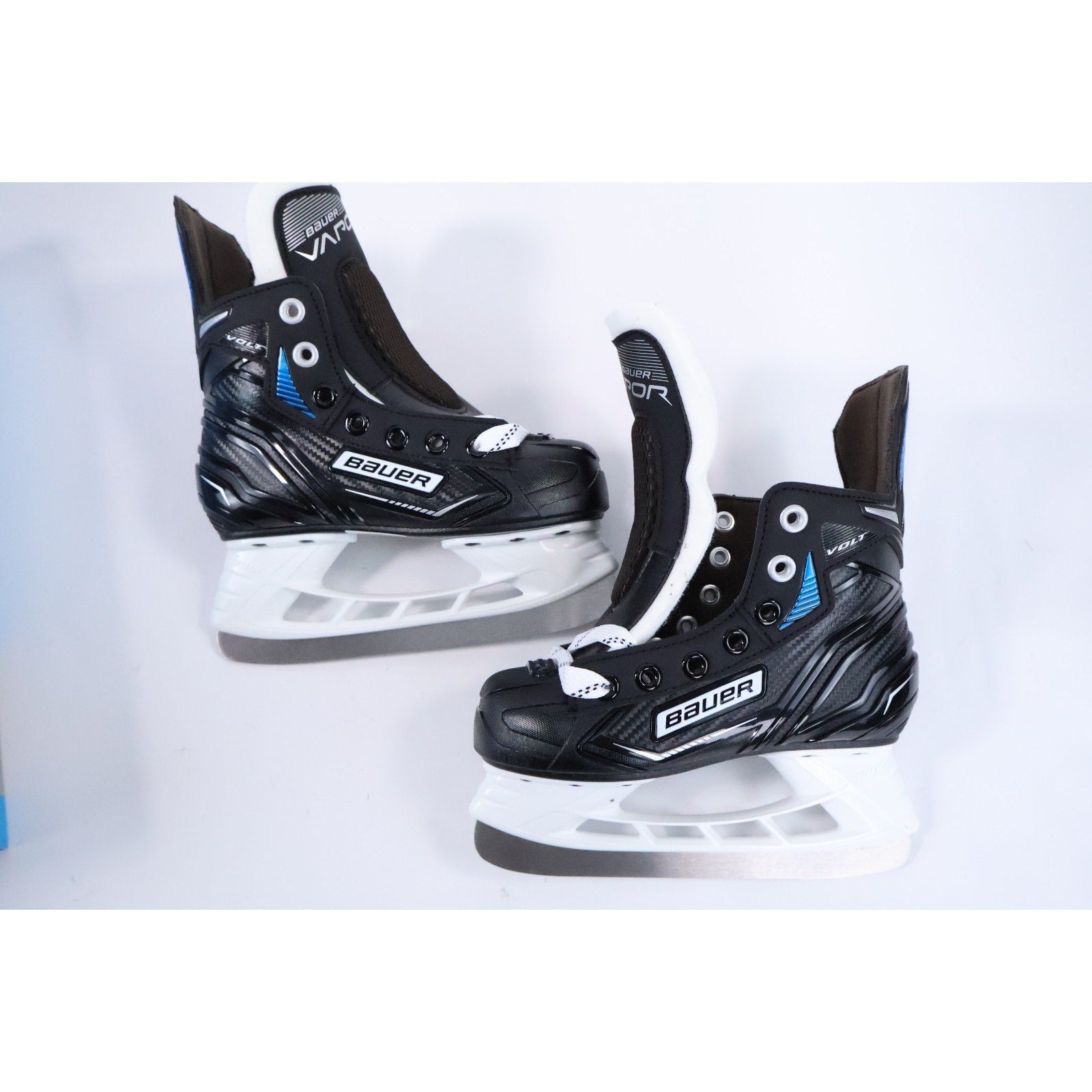 Bauer Vapor Volt Youth Ice Hockey Skates Size 11.0 MPN 1059218 Ice Hockey NEW