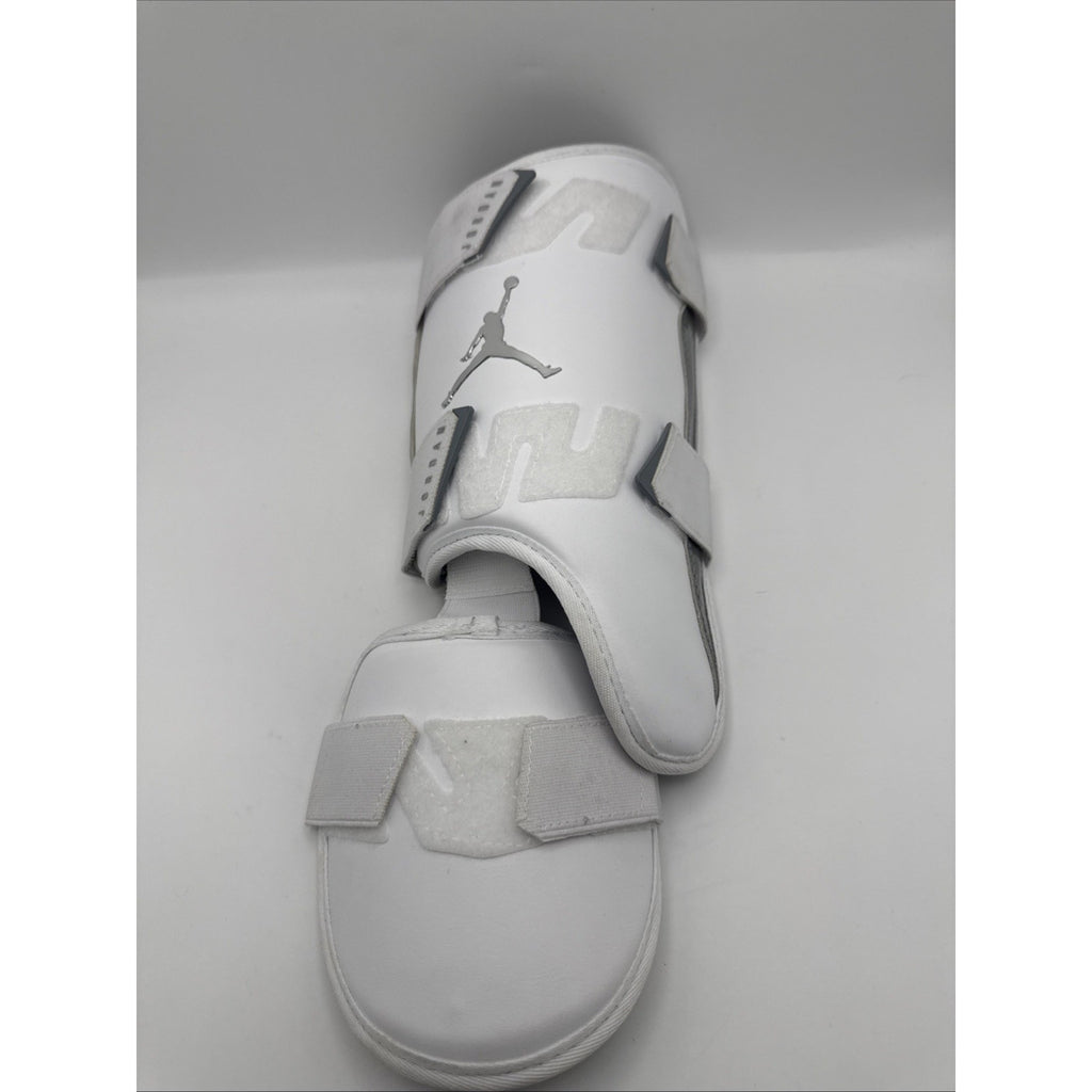 Nike Jordan Fly Batter's Leg Guard Adult OSFM Right White/Metallic Silver