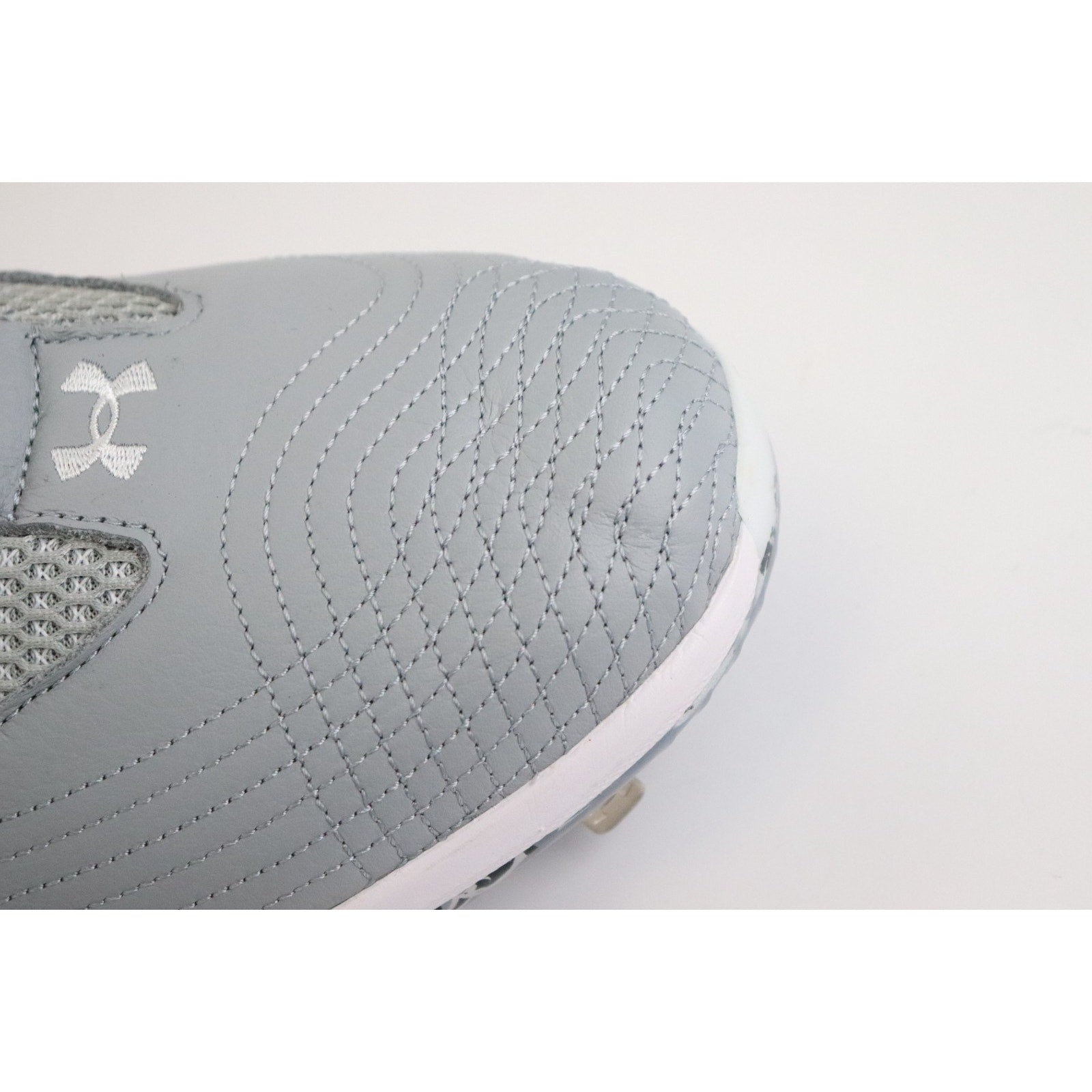 Under Armour Harper 7 Low ST Baseball Cleats 325582-101 | Men's Size 12 | Gray