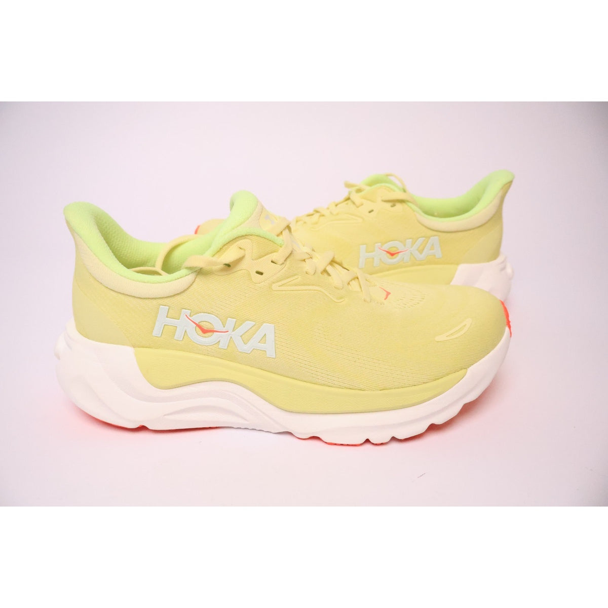 Hoka One One Arahi 8 Women’s Us Size 9 (B) 1168691-SYZ New Read #164