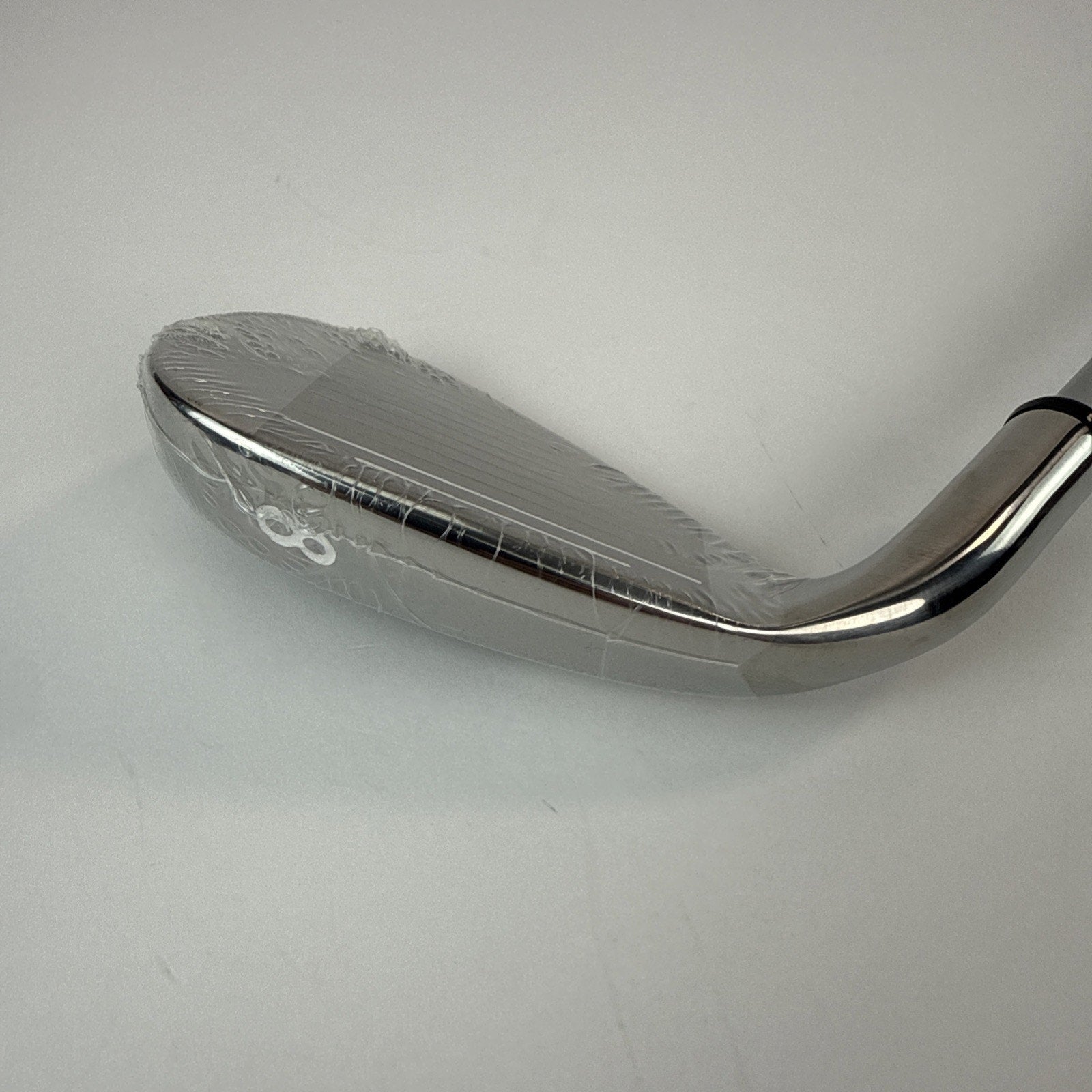 New Strata Ultimate 9 Iron RH W Flex Graphite Shaft INV55