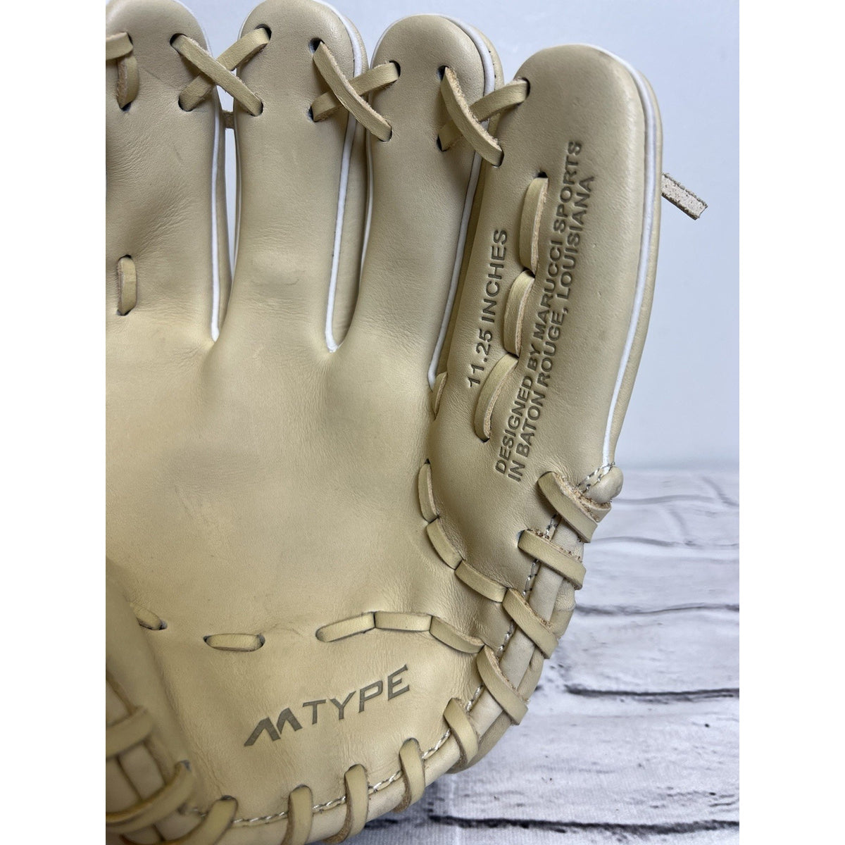 New Other Marucci Ascension 11.25" Infield Baseball Glove RHT Camel
