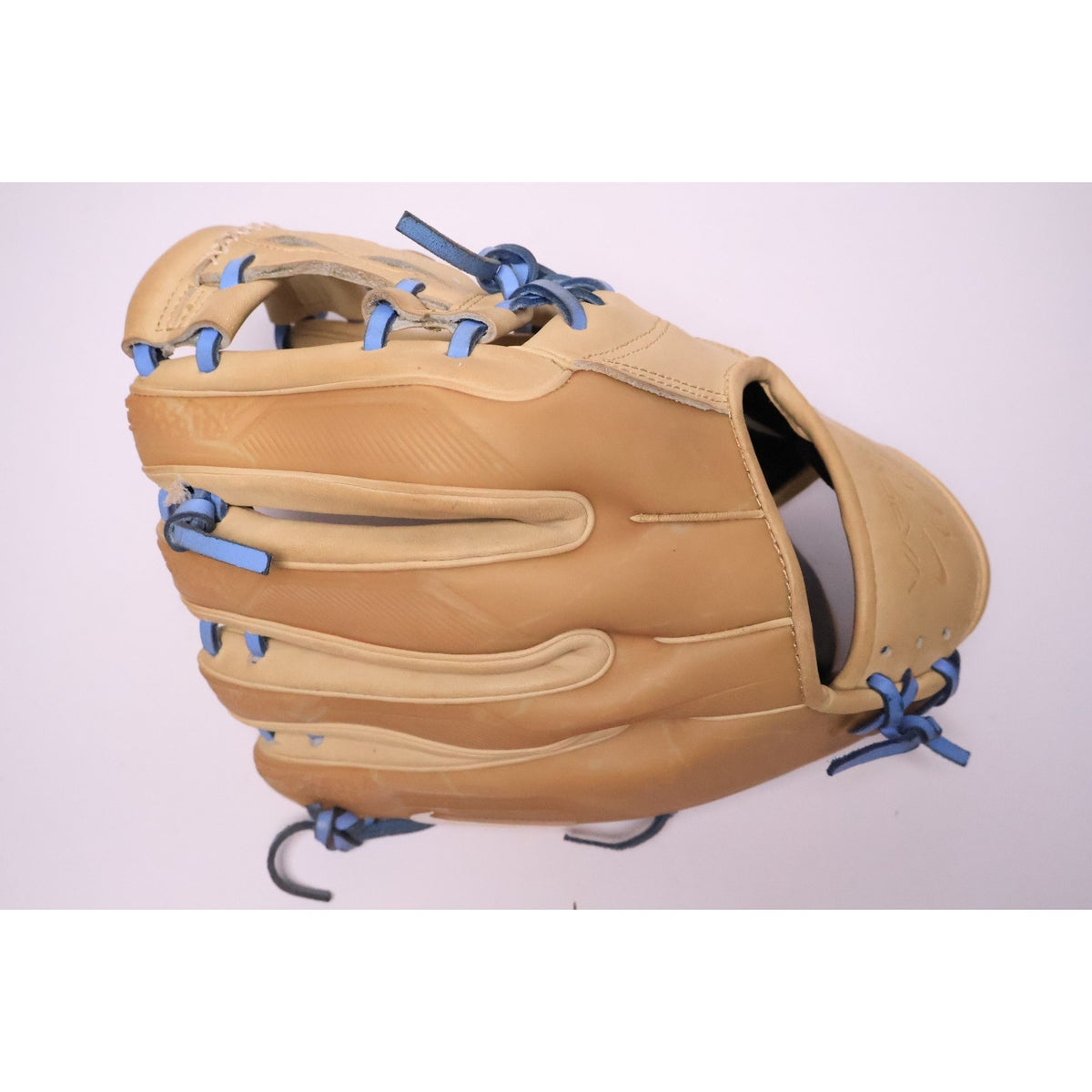 Nike Vapor Elite 11.5” Right Hand Throw Leather Baseball/Softball Glove Tan READ