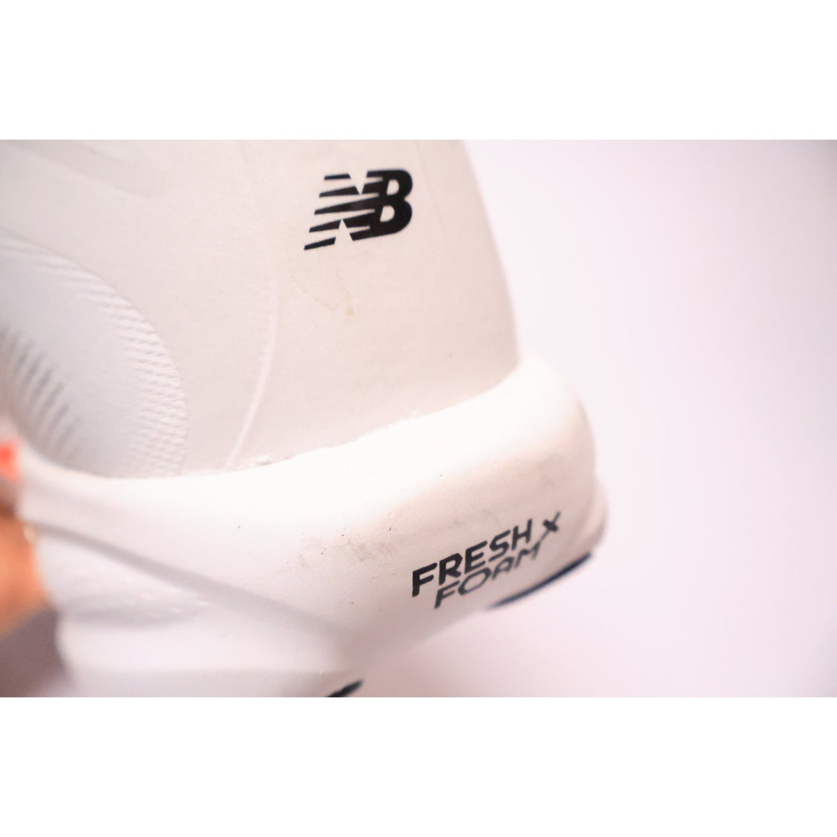 New Balance Ellipse 'White/Tangerine' | Men Sizes 12 MELPS60Y New Read #174
