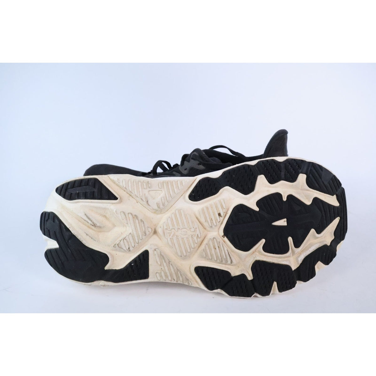 Hoka One One Arahi 8 Men's Sz 9 Black White Athletic Running Shoes Sneakers #313