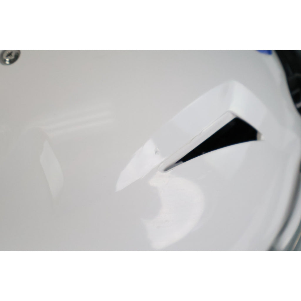 Schutt Vengeance A11 Youth Small Football Helmet White NEW Read INV#21