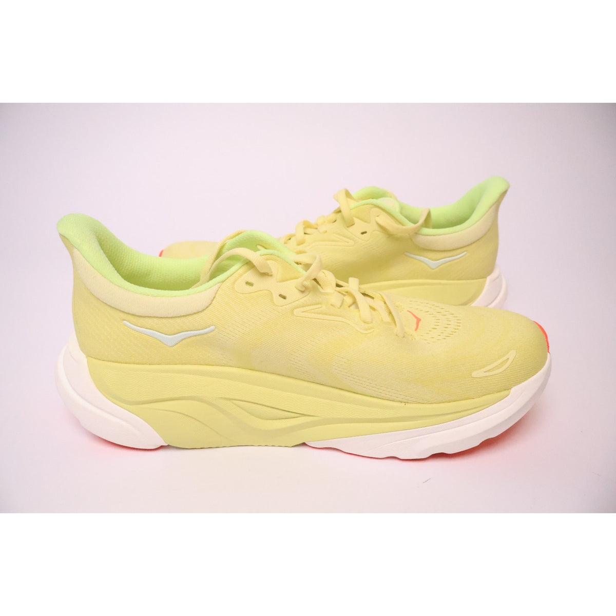 Hoka One One Arahi 8 Women’s Us Size 9 (B) 1168691-SYZ New Read #164