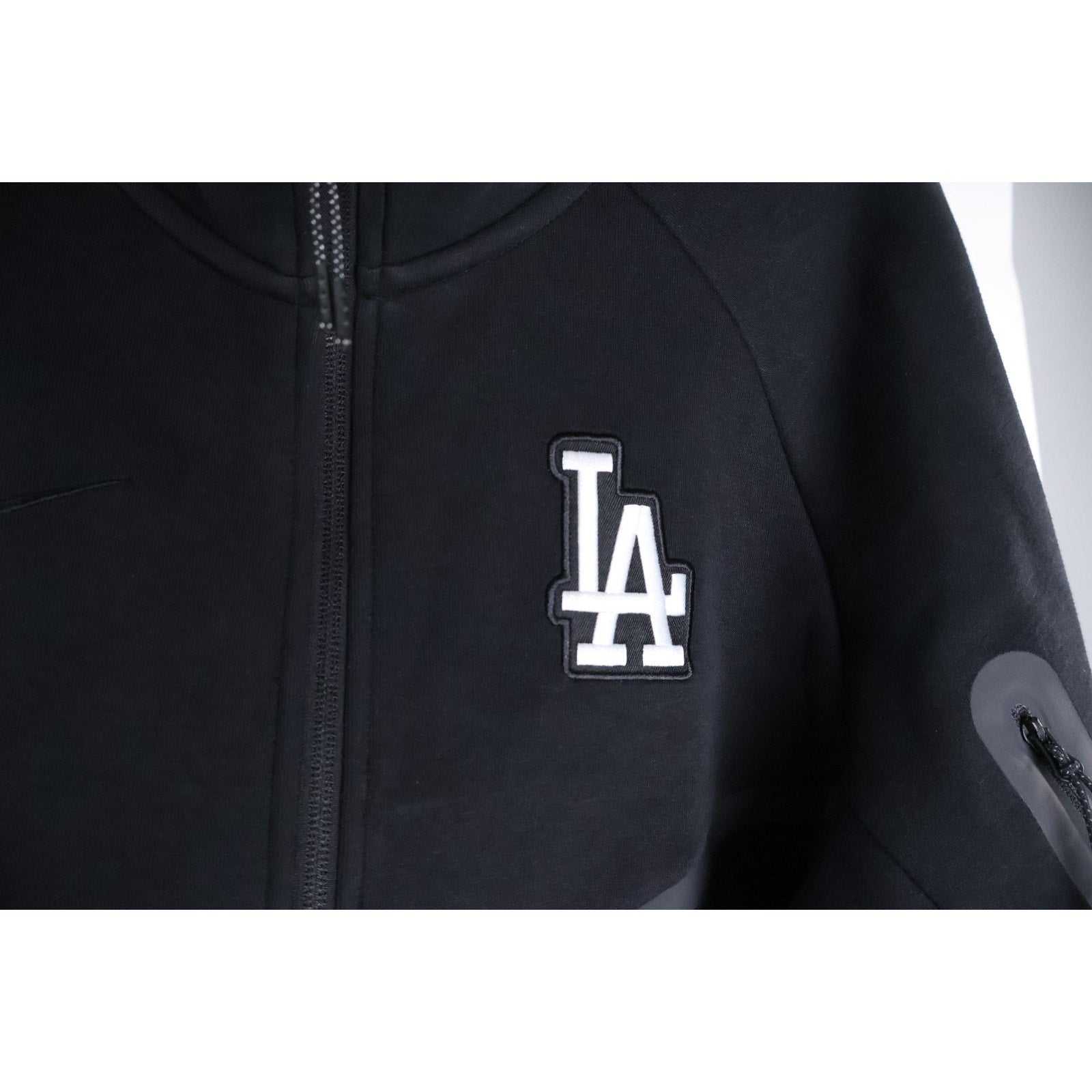 Nike Tech Fleece Windrunner Los Angeles Dodgers Black Hoodie Large Read Easy Fix