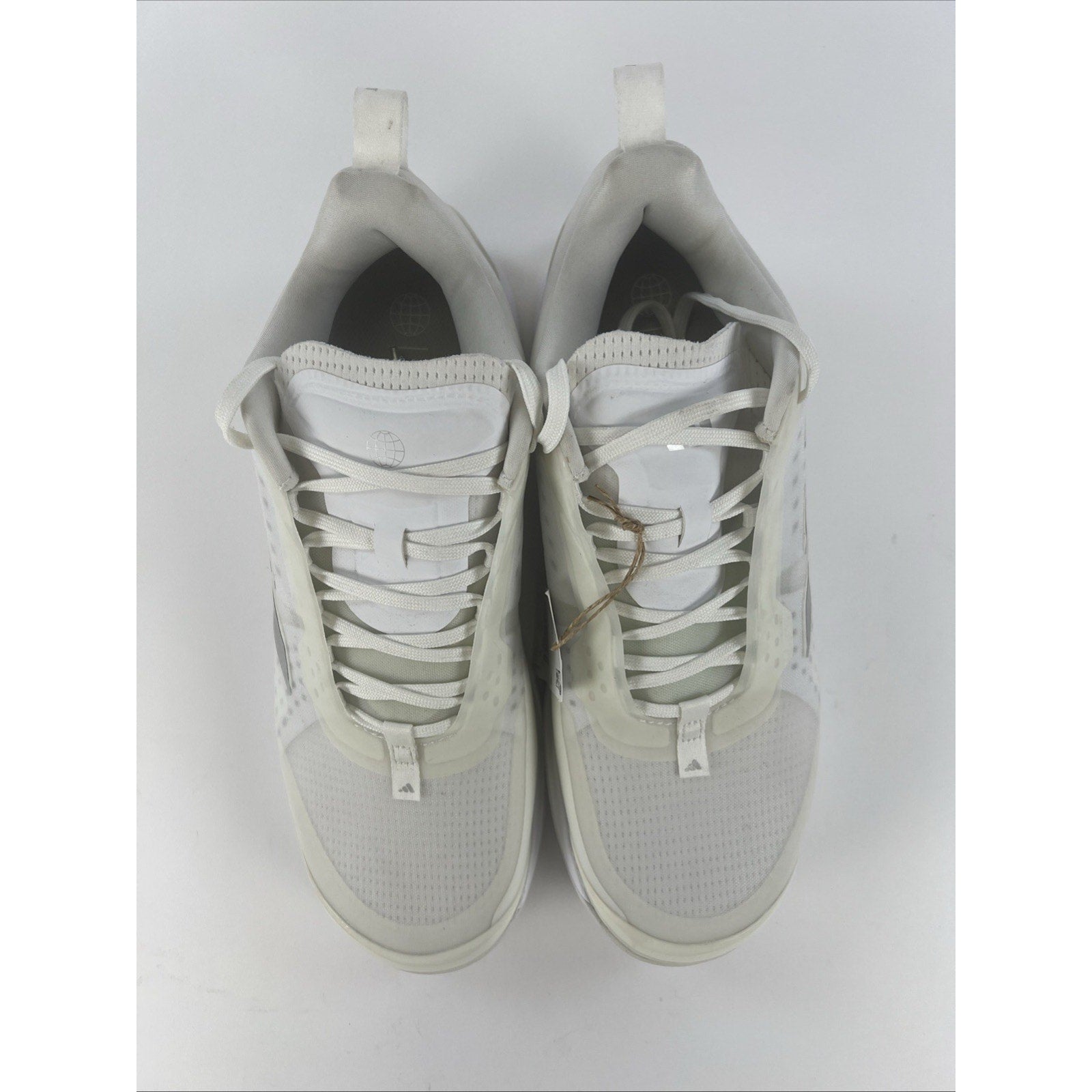 Adidas Avacourt White Silver Metallic Tennis Shoes HQ8404 Women’s Size 11