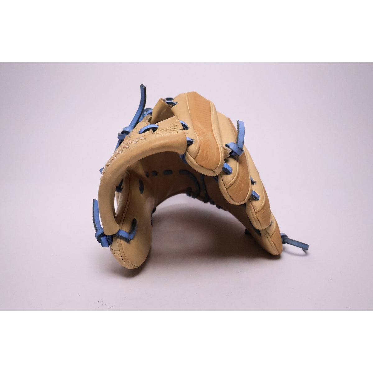 Nike Vapor Elite 11.5” Right Hand Throw Leather Baseball/Softball Glove Tan READ