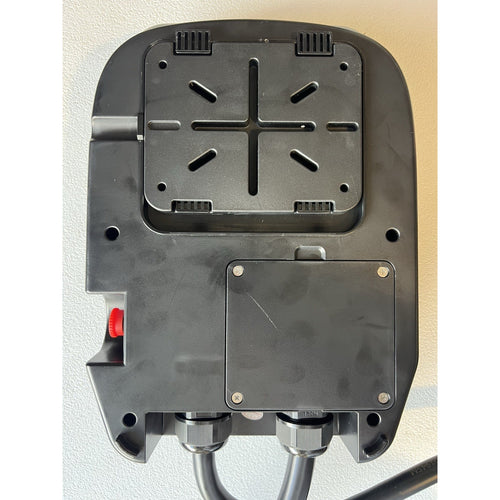 Battery Tender eCharge 40 AMP EV Charger Level 2 Mounted Indoor Outdoor READ