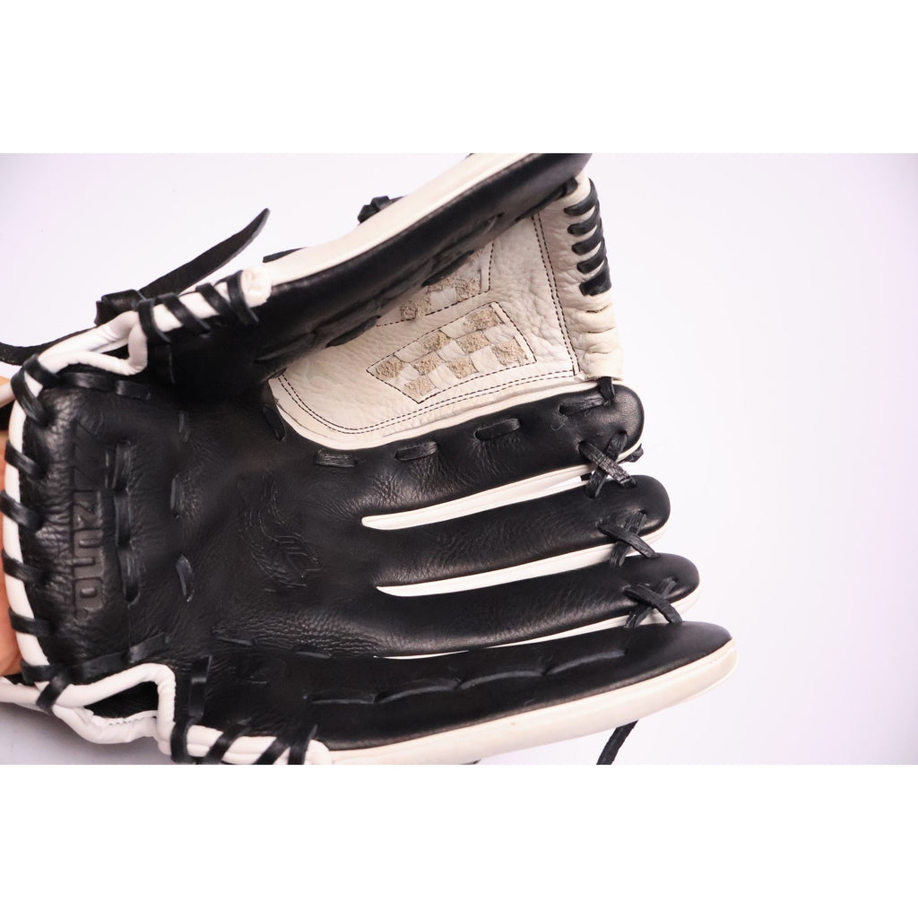 Mizuno 12.5'' Supreme Series Fastpitch Glove - (1251F2WH) - Black/White - RHT