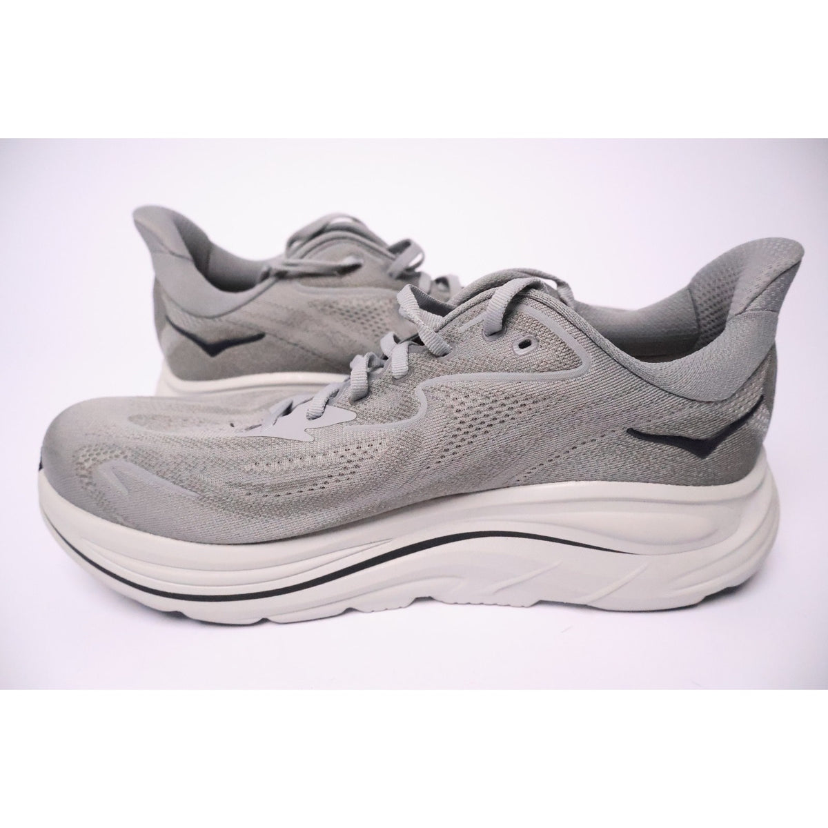 Hoka One One Clifton 10 Wide Men's Size 10.5 2E Running Shoes 1162032.GYST #186