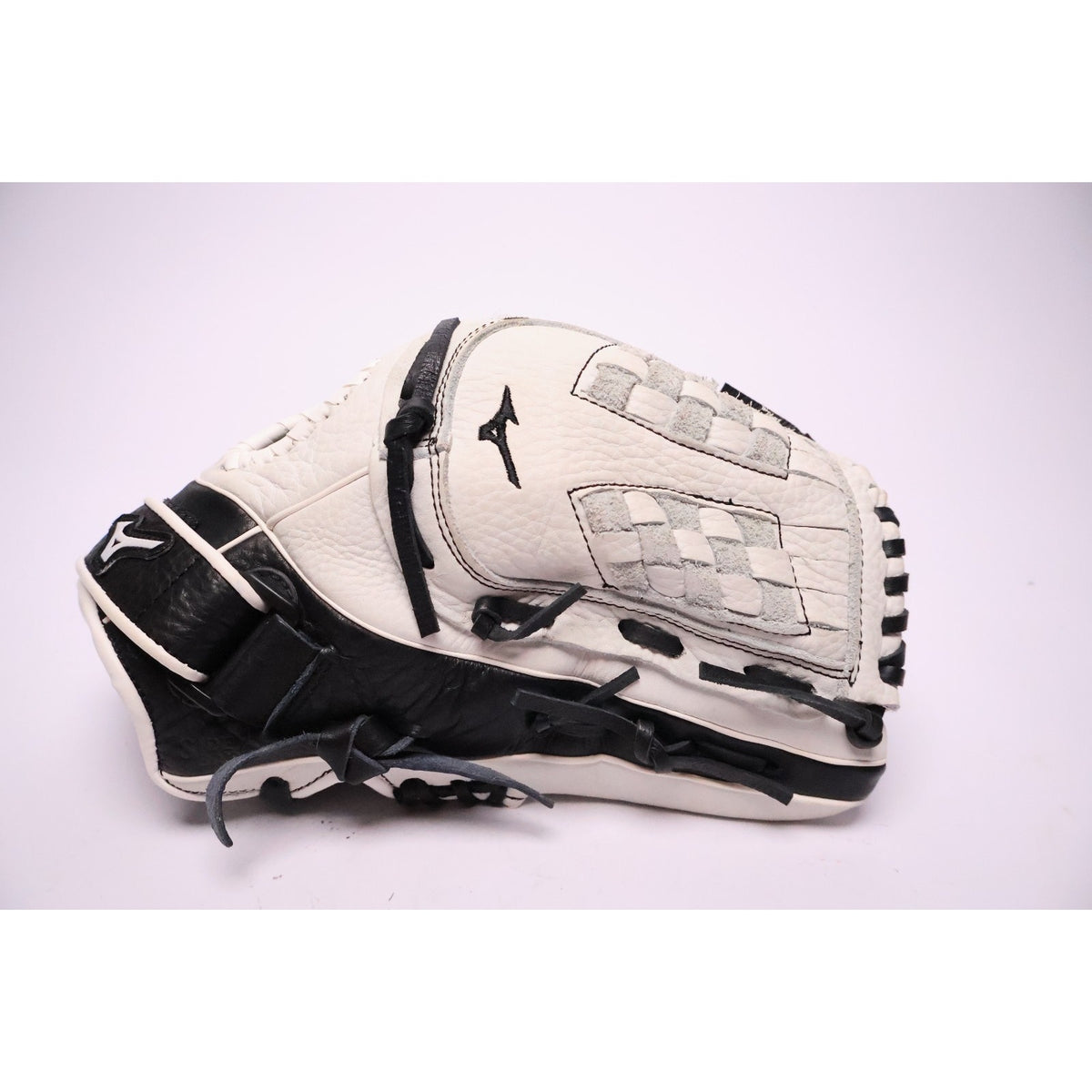 Mizuno 12.5'' Supreme Series Fastpitch Glove - (1251F2WH) - Black/White - RHT