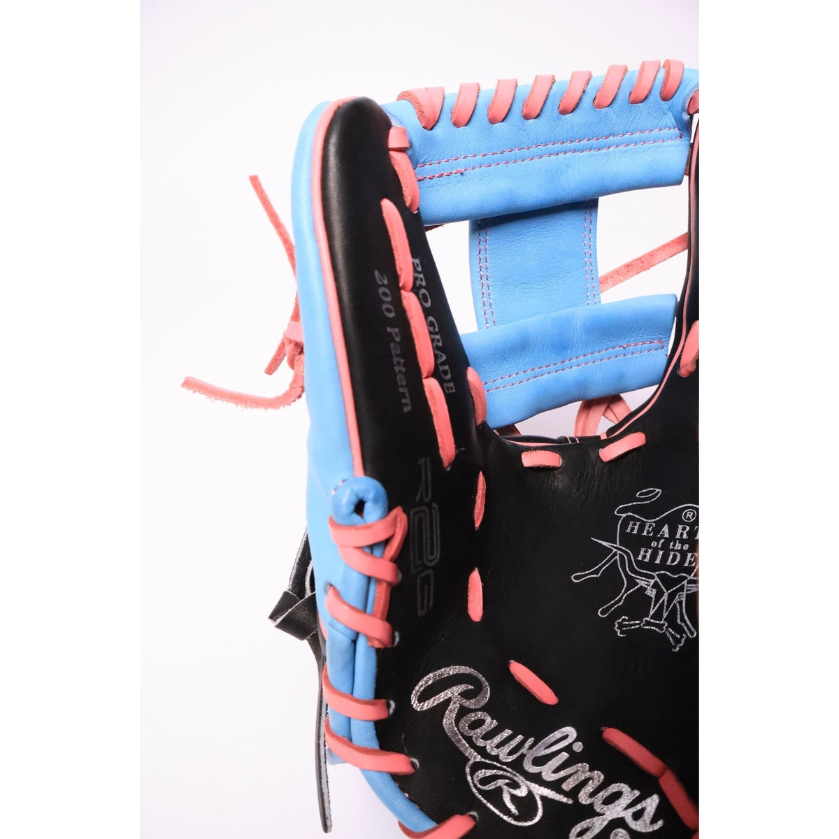 Rawlings Heart of the Hide PROR204W-2BCB Baseball Glove 11 1/2 Inch Wing TIP RHT