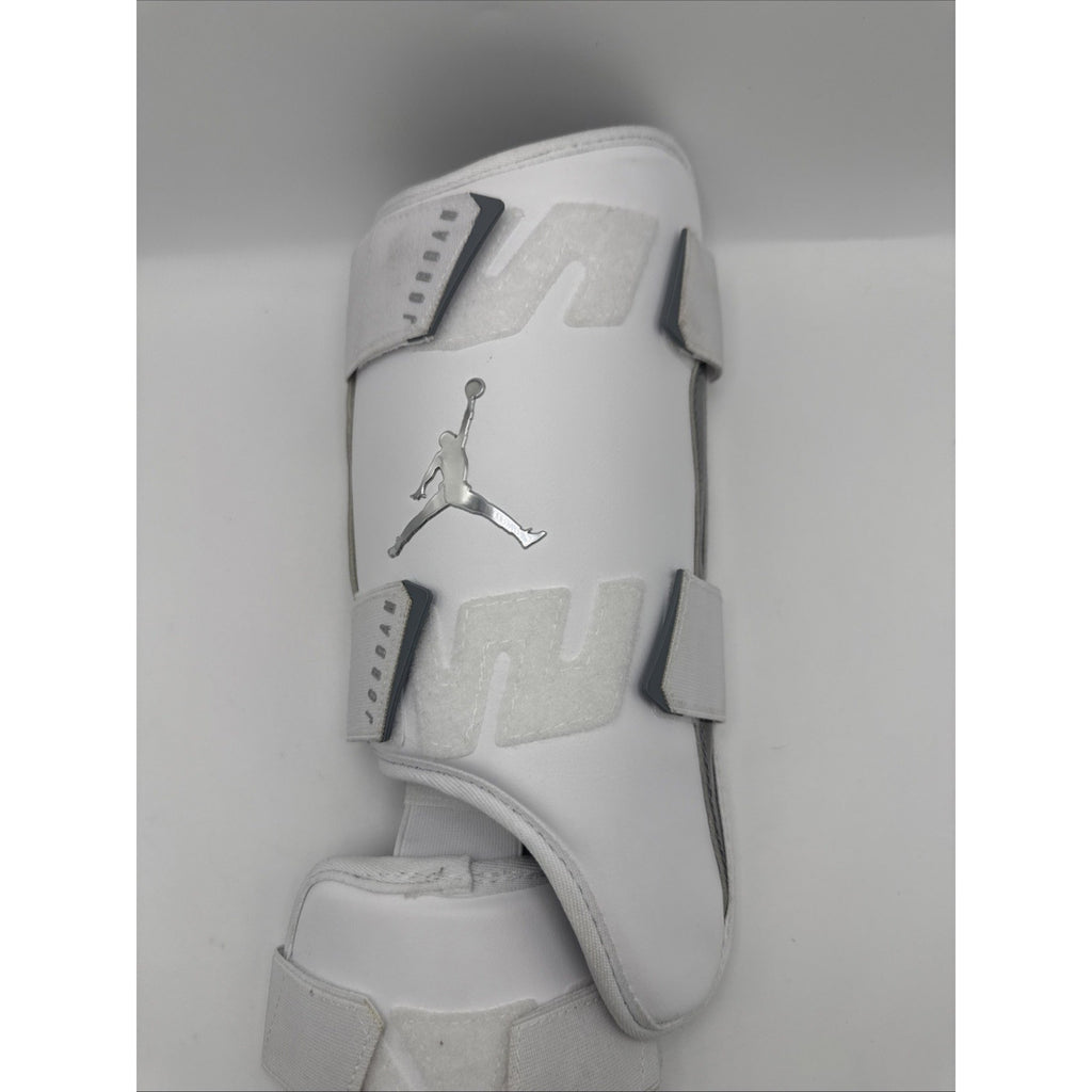 Nike Jordan Fly Batter's Leg Guard Adult OSFM Right White/Metallic Silver