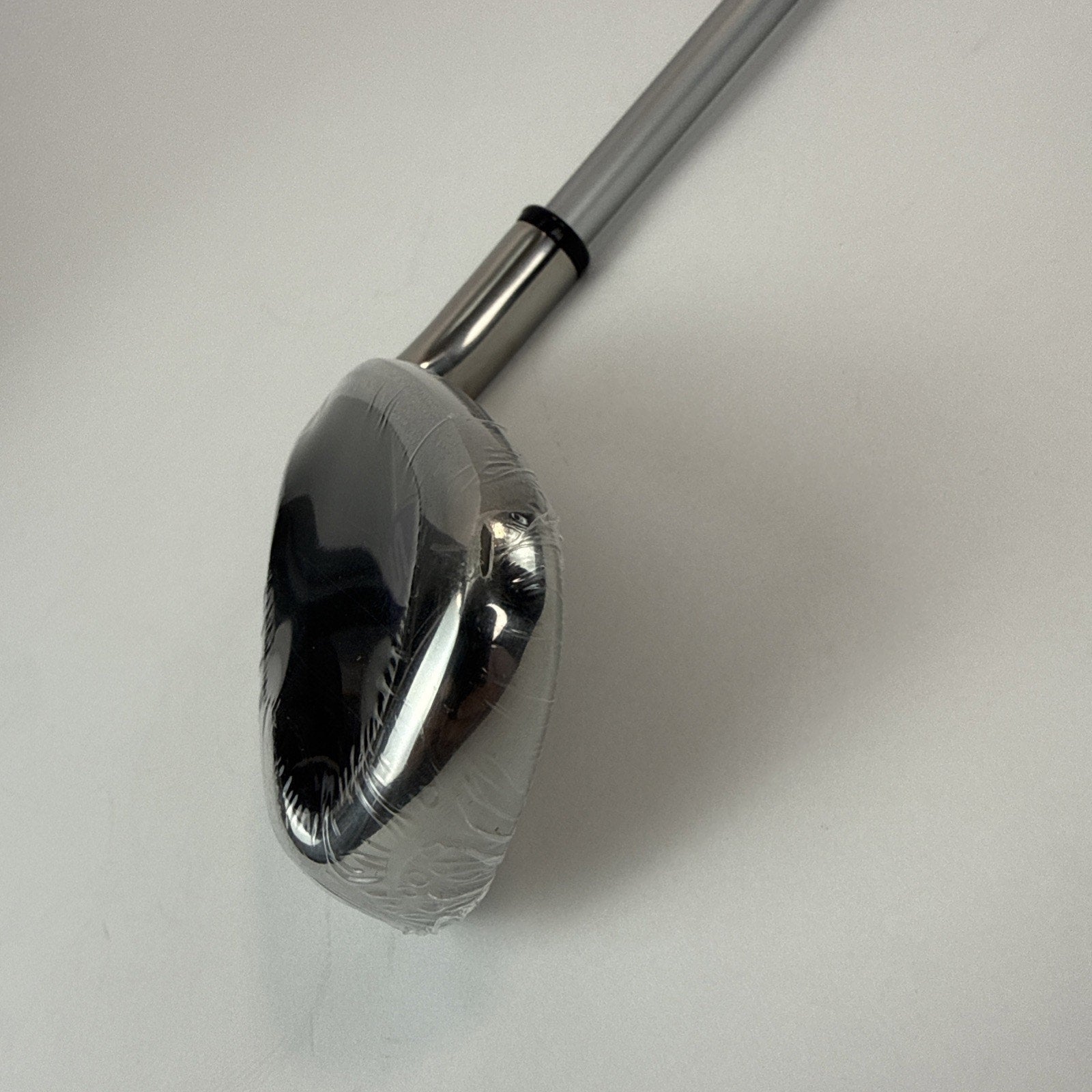 New Strata Ultimate 9 Iron RH W Flex Graphite Shaft INV55