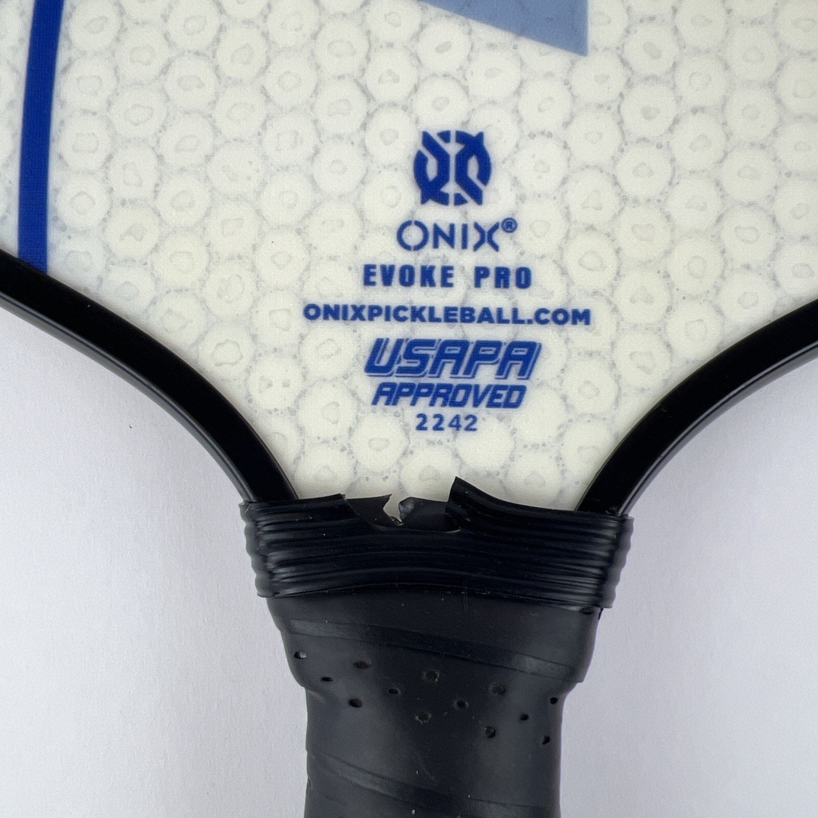 Onix Evoke Pro 16 mm Pickleball Paddle - NEW